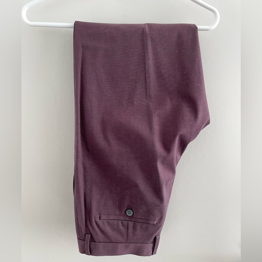 Mens Burgundy Slim Fit 33x32 Dress Pants